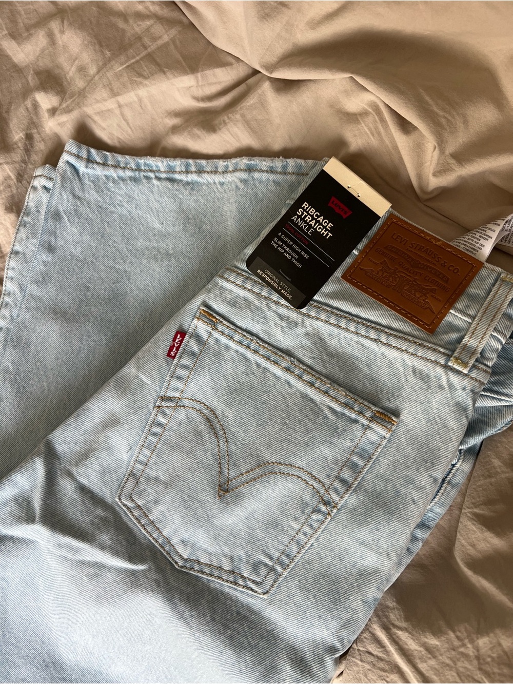 Levi's Light Wash Straight Jeans - Pale Blue